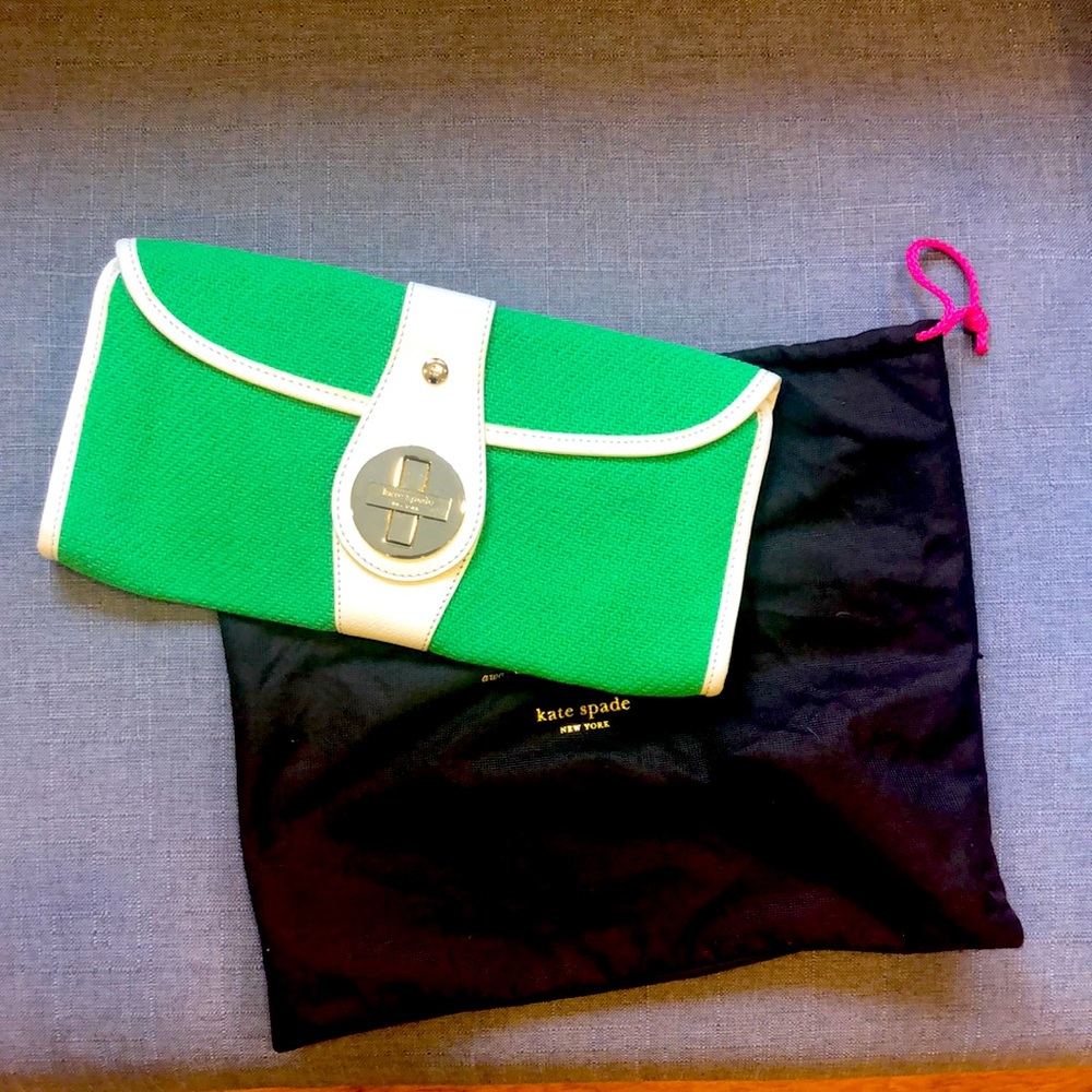 ♠️ Kate Spade Green Clutch ♠️